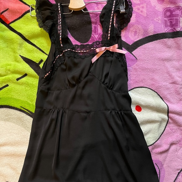 DOLLS KILL WIDOW BABYDOLL SLIP DRESS M NWT READ - Picture 2 of 4
